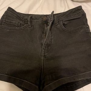 Forever 21 black shorts